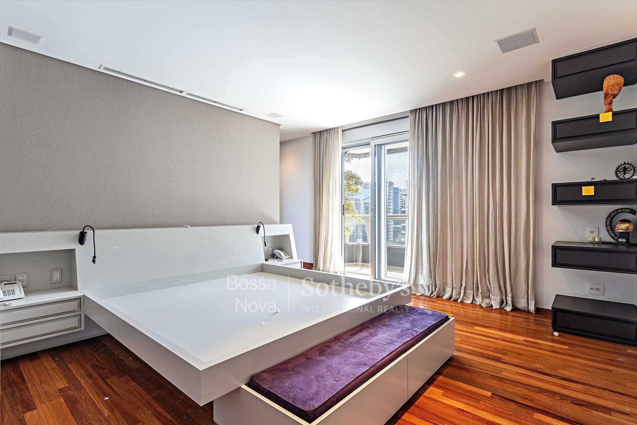 Apartamento Duplex para venda em Itaim Bibi