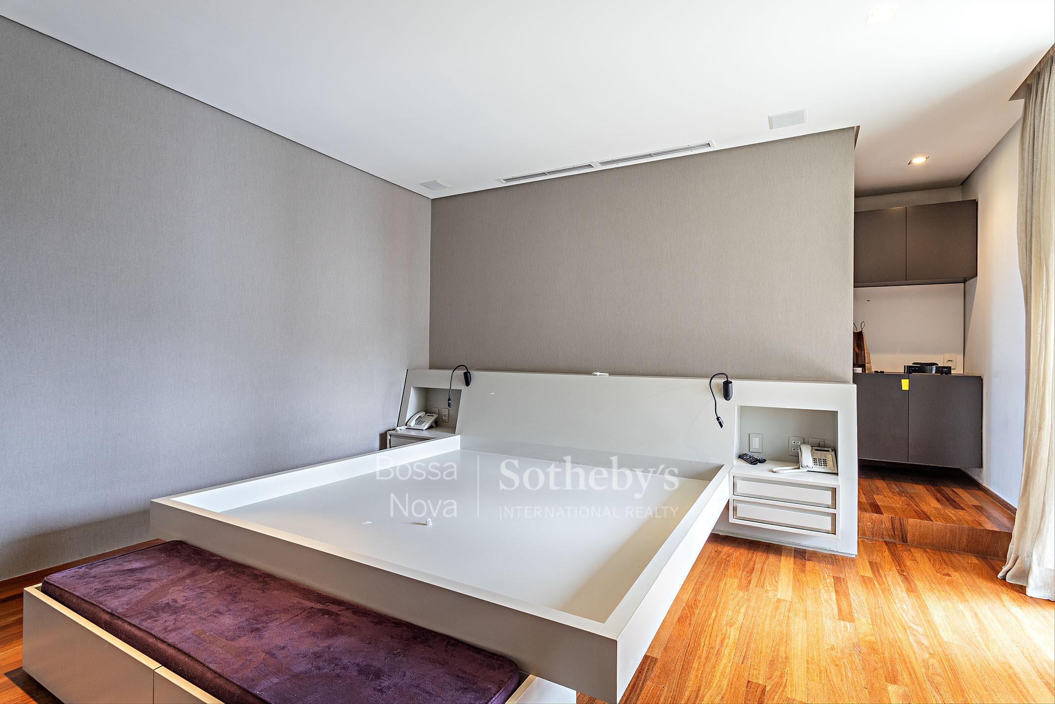Apartamento Duplex para venda em Itaim Bibi