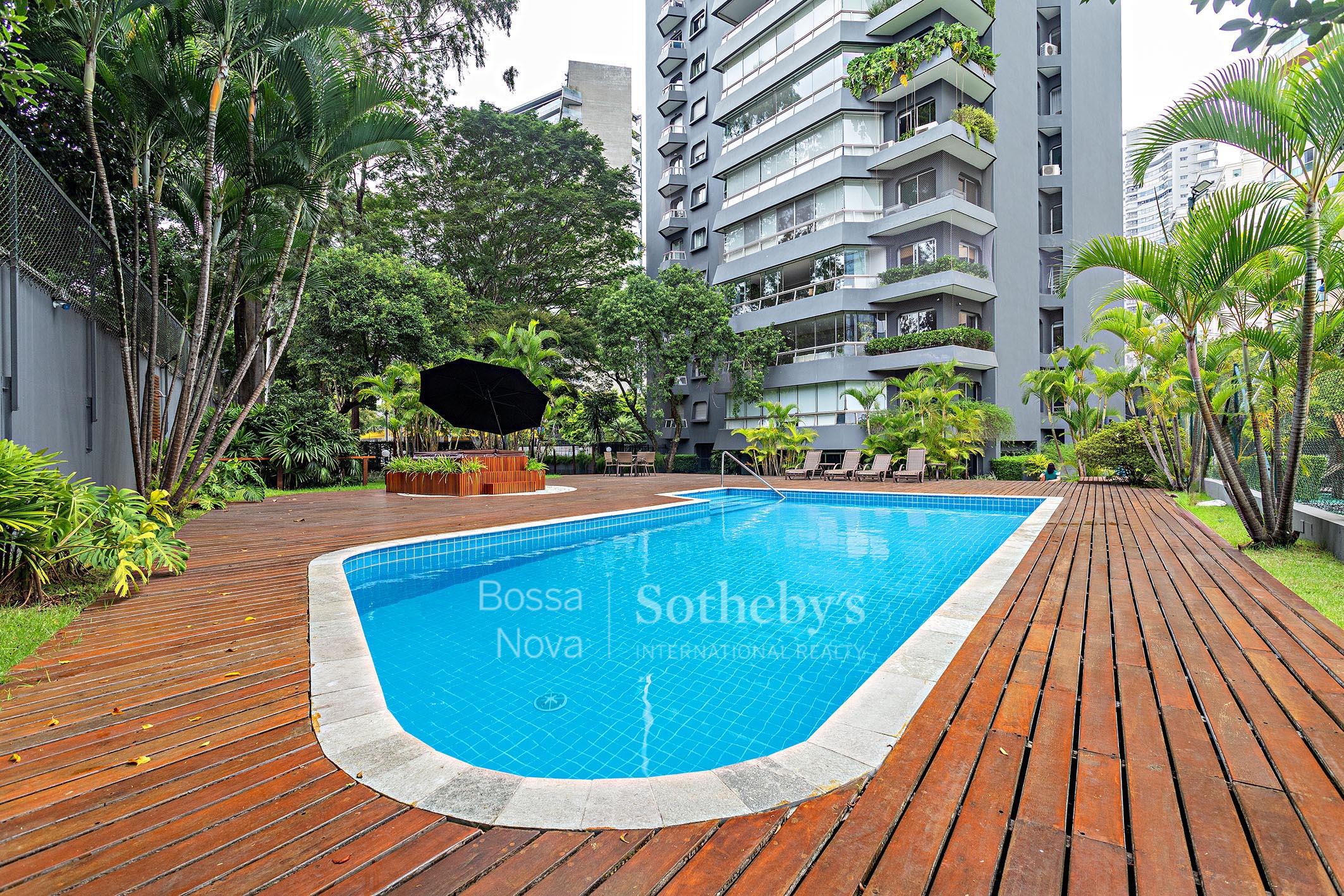 Apartamento Duplex para venda em Itaim Bibi