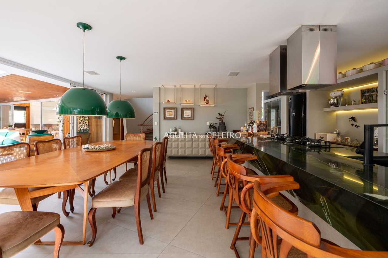 Casa para venda em Alto de Pinheiros