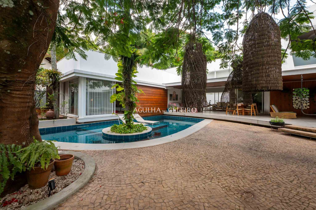 Casa para venda em Alto de Pinheiros