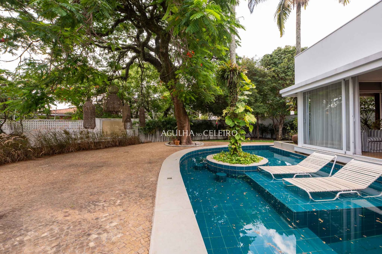 Casa para venda em Alto de Pinheiros