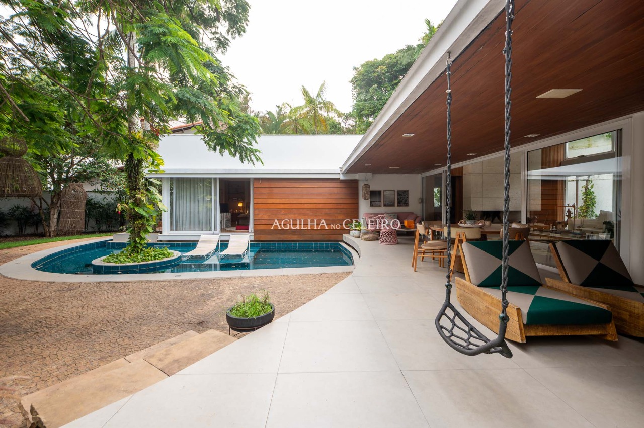 Casa para venda em Alto de Pinheiros