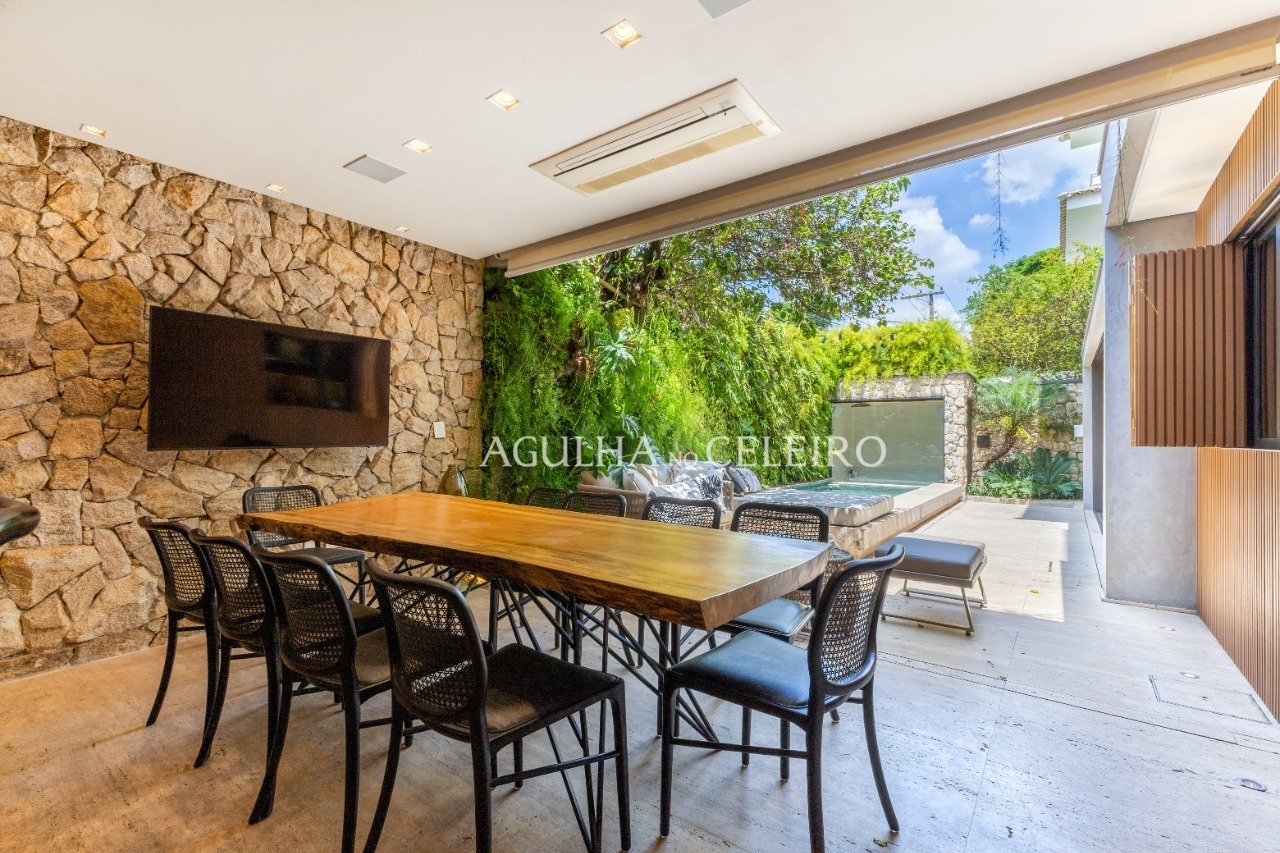 Casa De Vila para venda em Brooklin