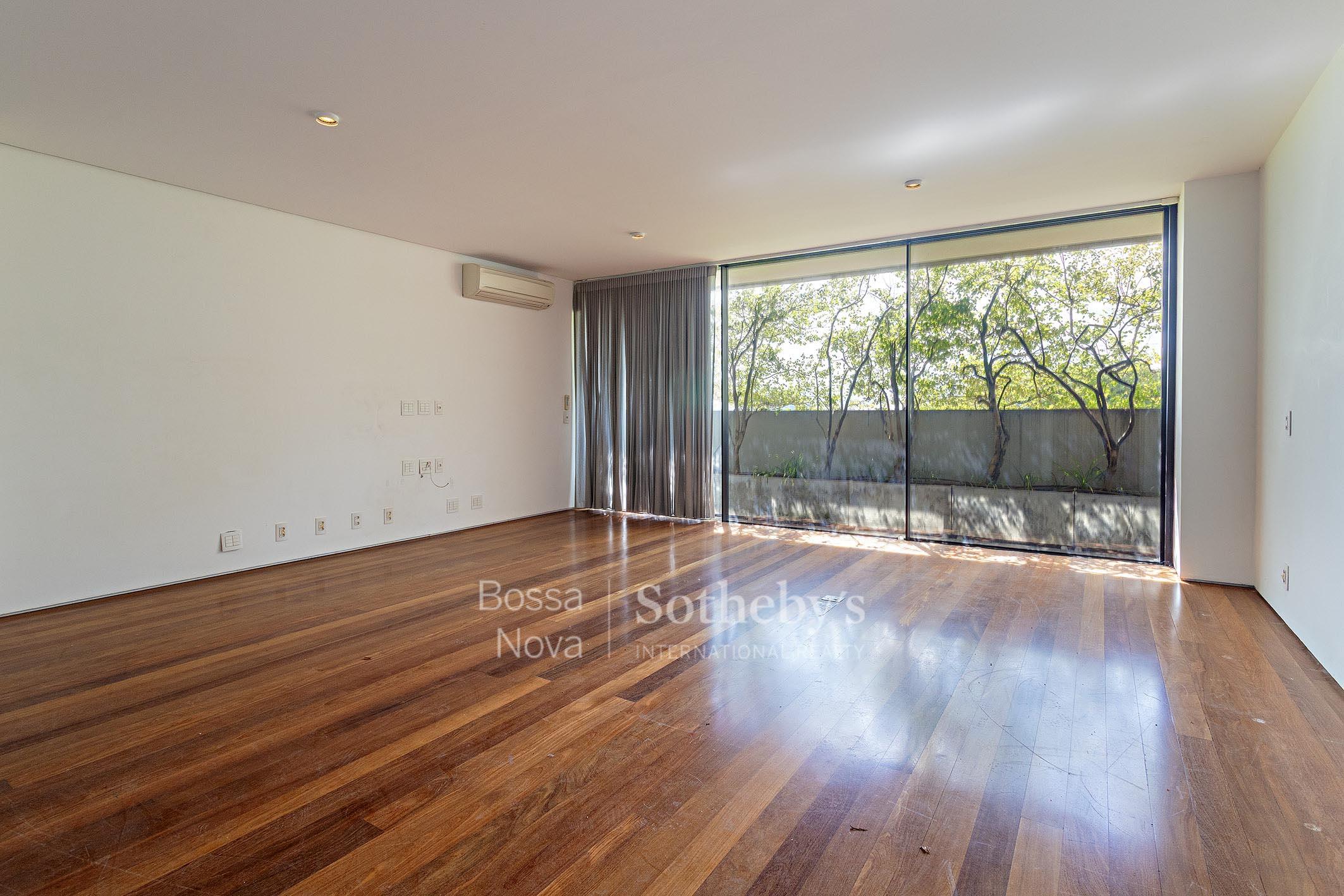 Cobertura Triplex para venda em Vila Madalena