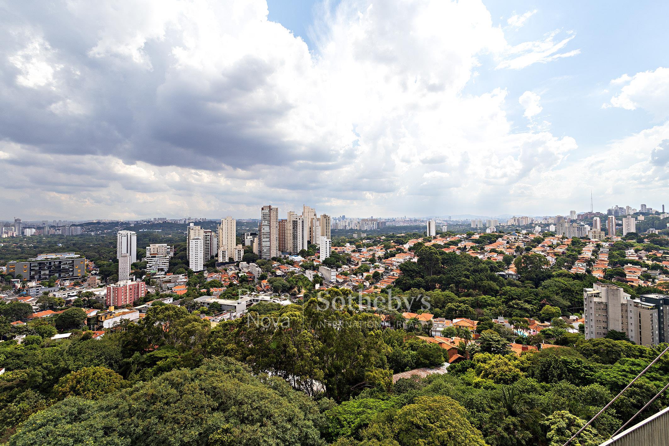 Cobertura Triplex para venda em Vila Madalena