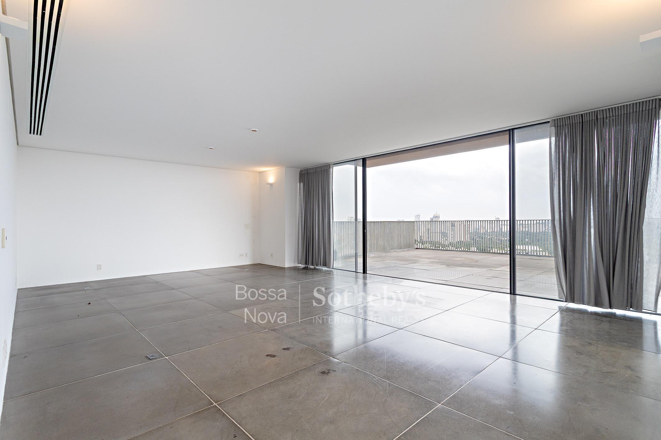 Cobertura Triplex para venda em Vila Madalena