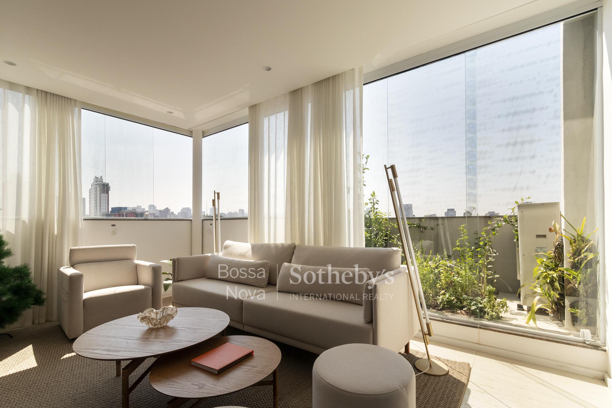 Cobertura Duplex para venda em Vila Madalena