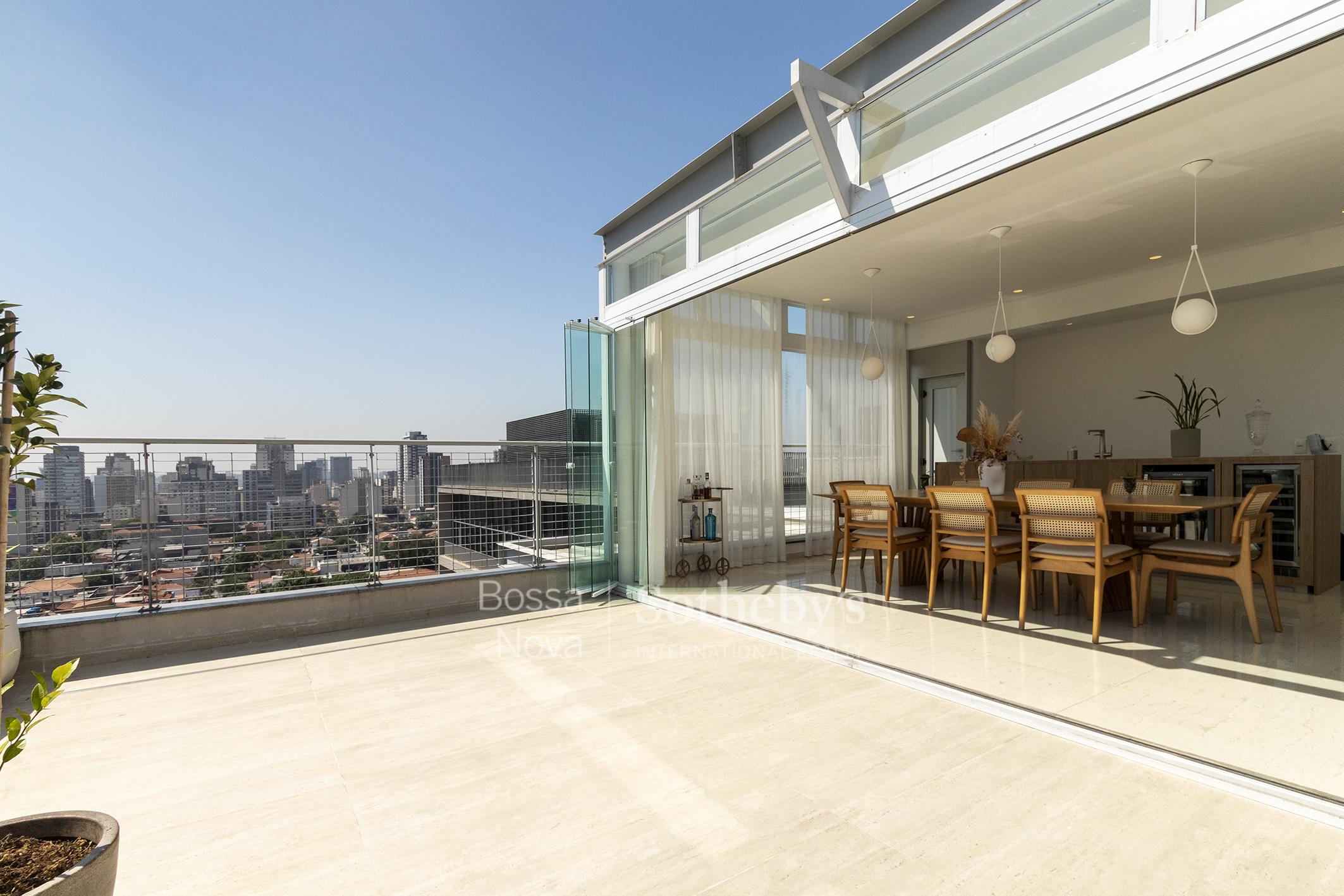 Cobertura Duplex para venda em Vila Madalena