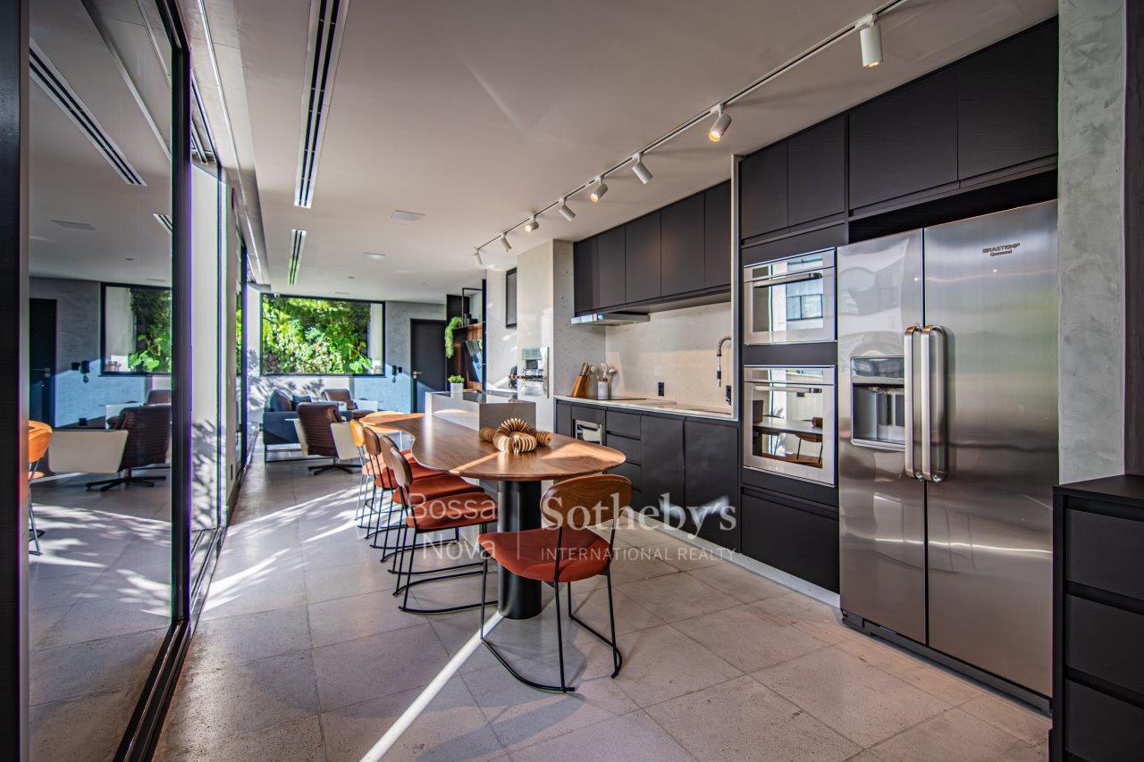 Cobertura Duplex para venda em Pinheiros
