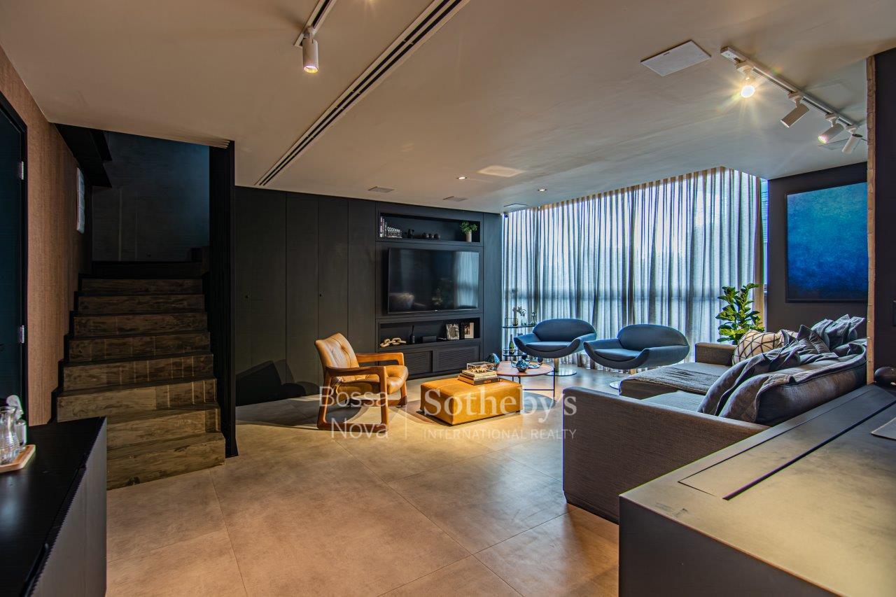 Cobertura Duplex para venda em Pinheiros