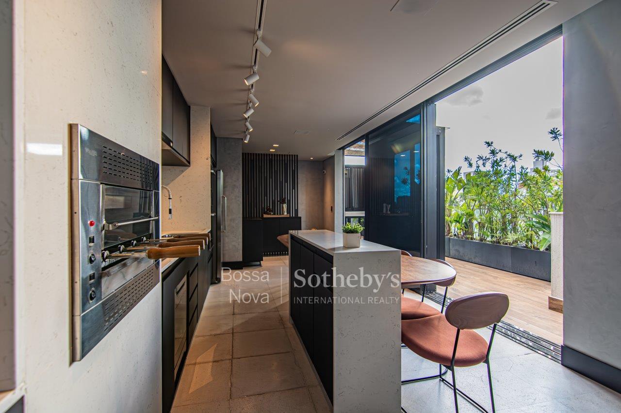 Cobertura Duplex para venda em Pinheiros