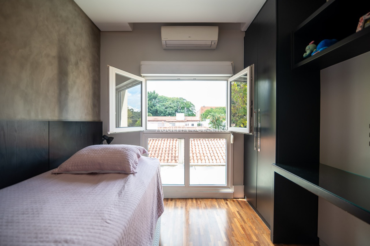 Casa Em Condomínio para venda em Alto de Pinheiros