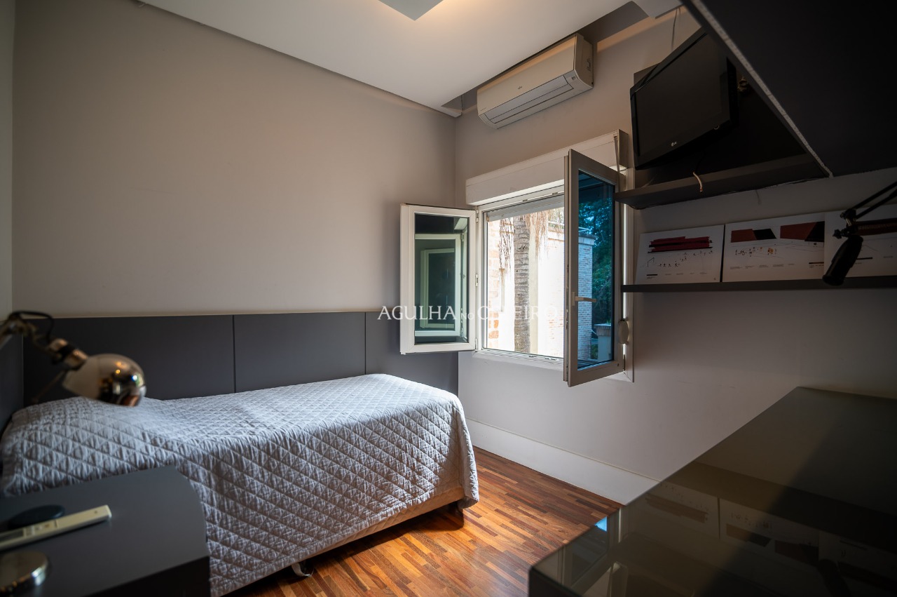 Casa Em Condomínio para venda em Alto de Pinheiros