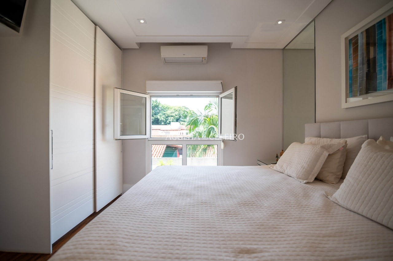 Casa Em Condomínio para venda em Alto de Pinheiros