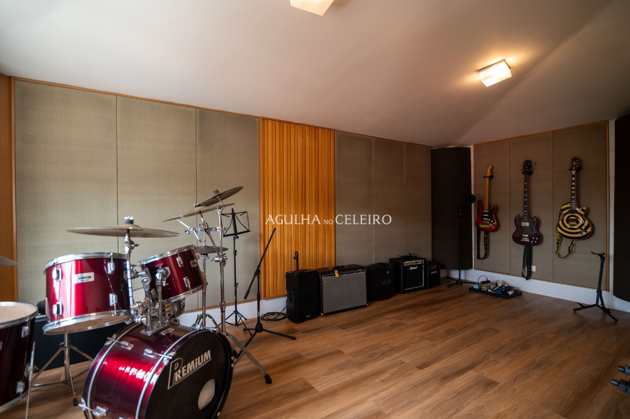 Casa Em Condomínio para venda em Alto de Pinheiros