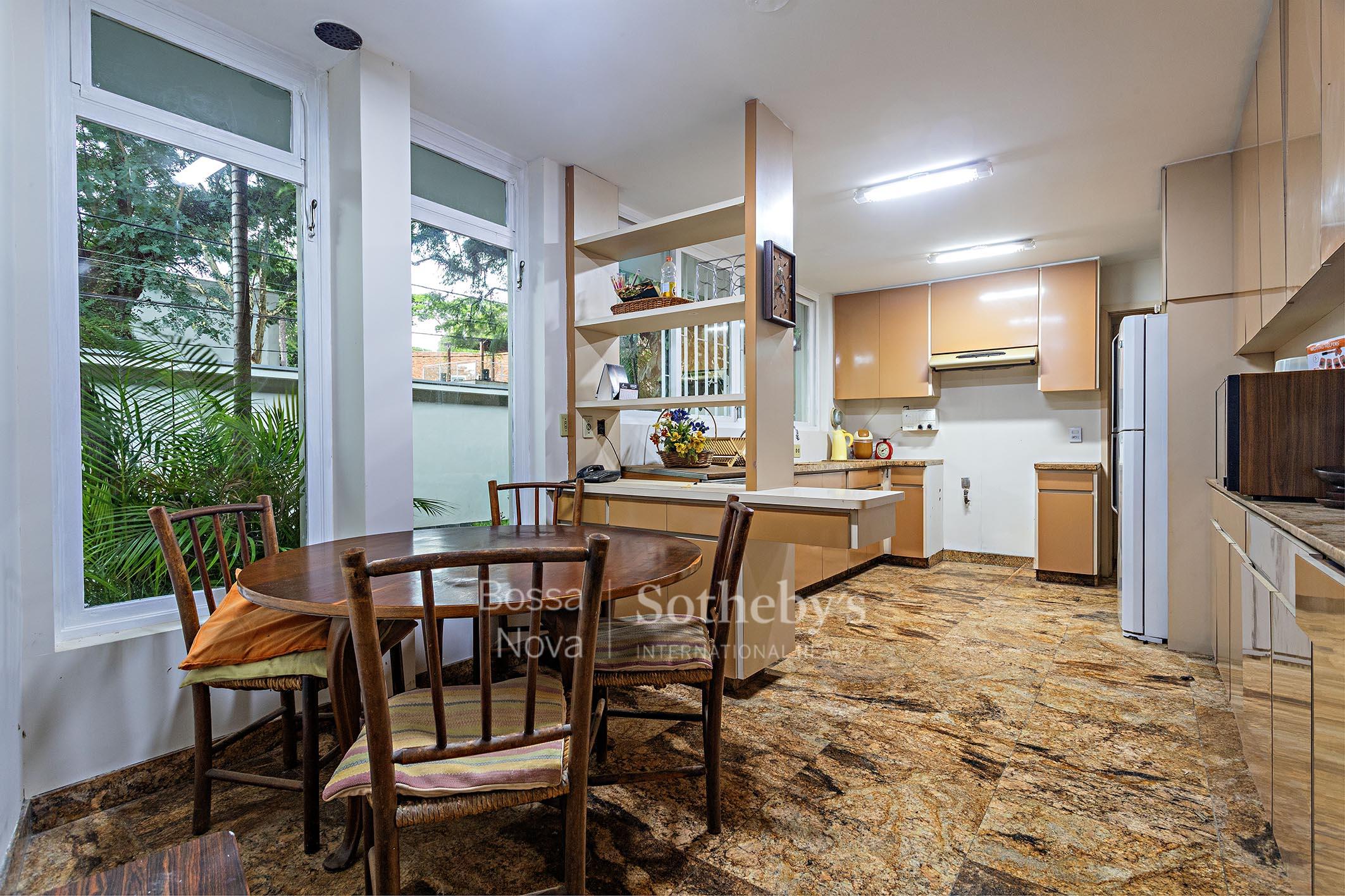 Casa para venda em Alto de Pinheiros
