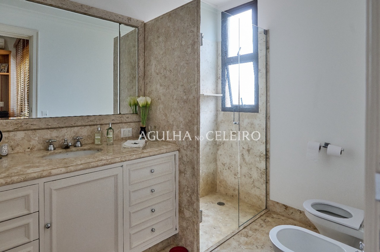 Apartamento Duplex para venda em Alto de Pinheiros
