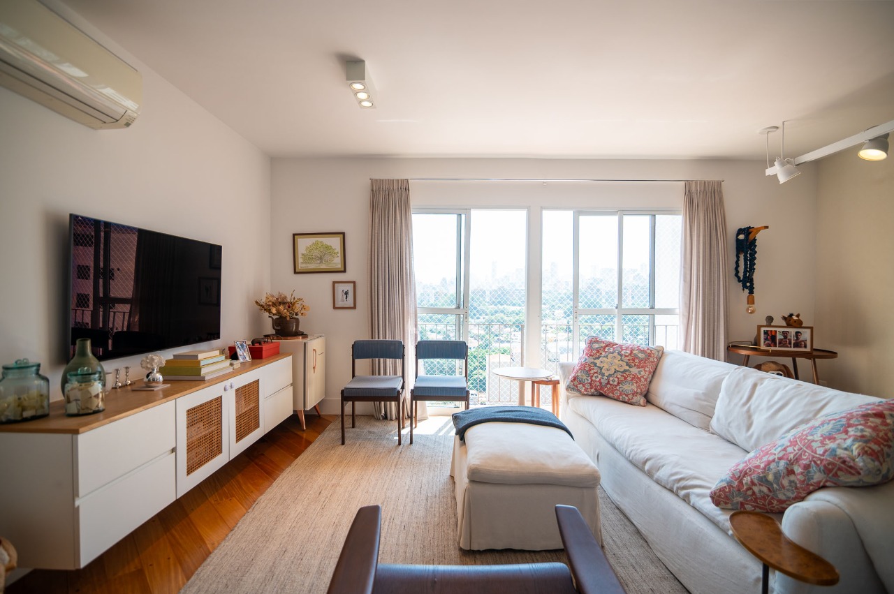 Apartamento charmoso com vista deslumbrante na parte silenciosa do Baixo Pinheiros.