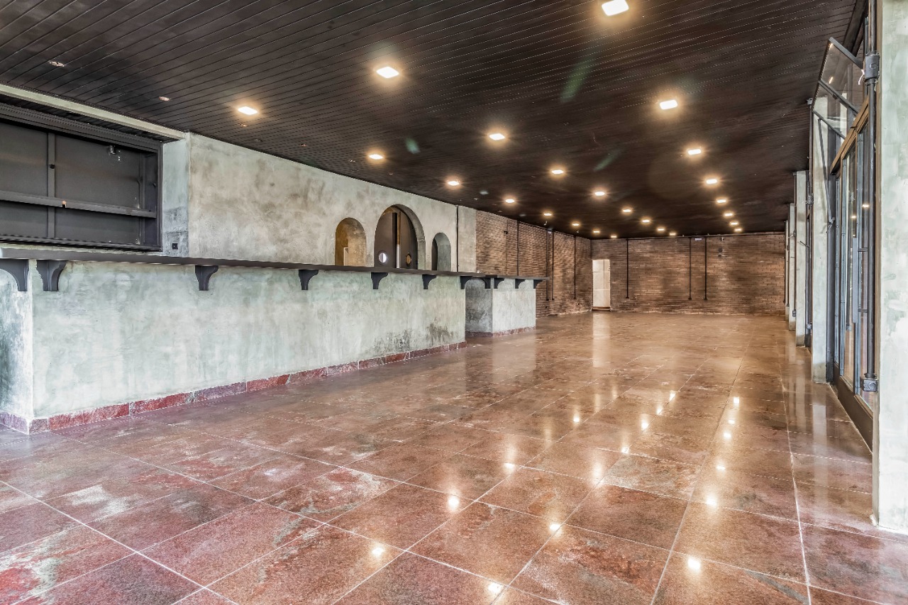 Casa Comercial para venda em Alto de Pinheiros