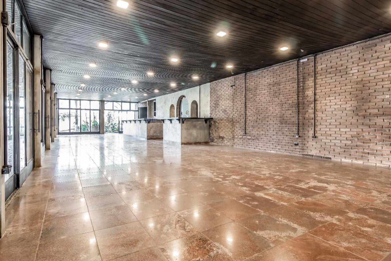 Casa Comercial para venda em Alto de Pinheiros