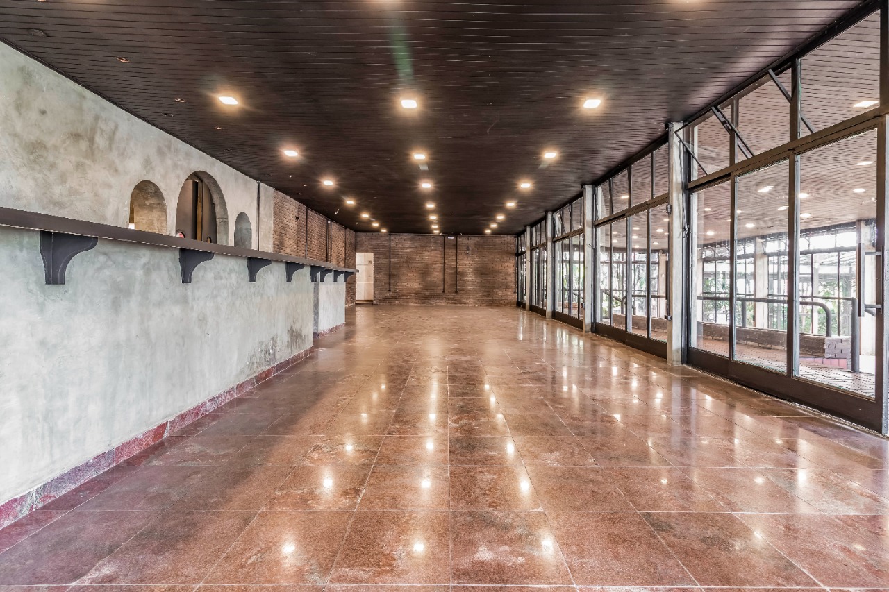 Casa Comercial para venda em Alto de Pinheiros
