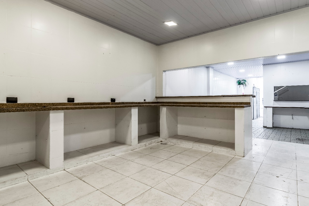 Casa Comercial para venda em Alto de Pinheiros