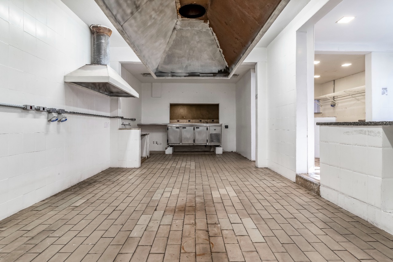 Casa Comercial para venda em Alto de Pinheiros