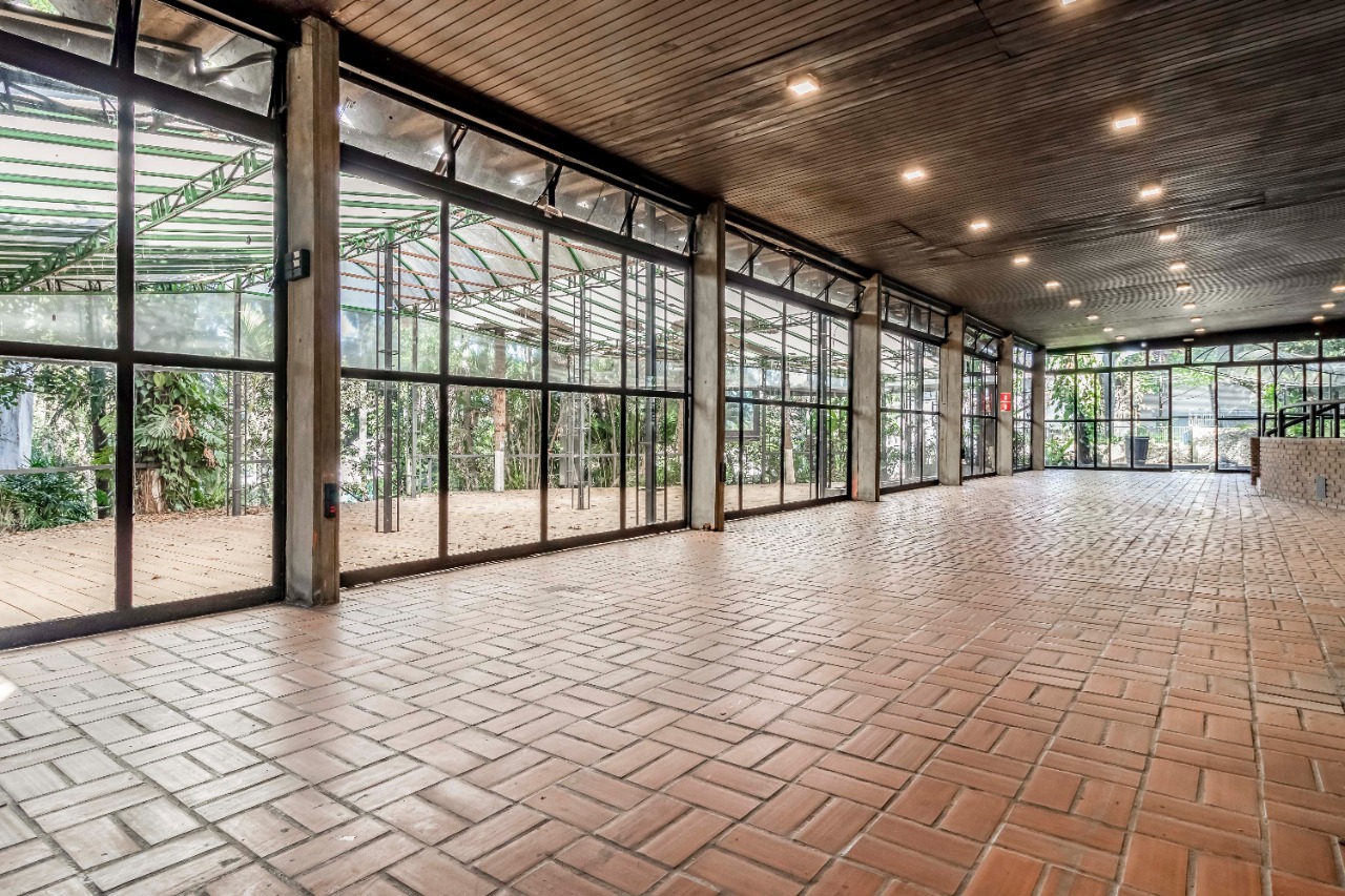 Casa Comercial para venda em Alto de Pinheiros
