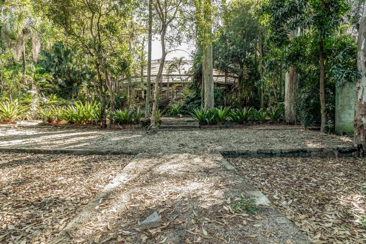 Casa Comercial para venda em Alto de Pinheiros