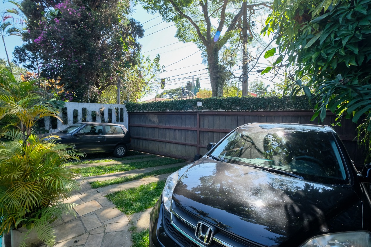Casa para venda em Jardim Luzitânia