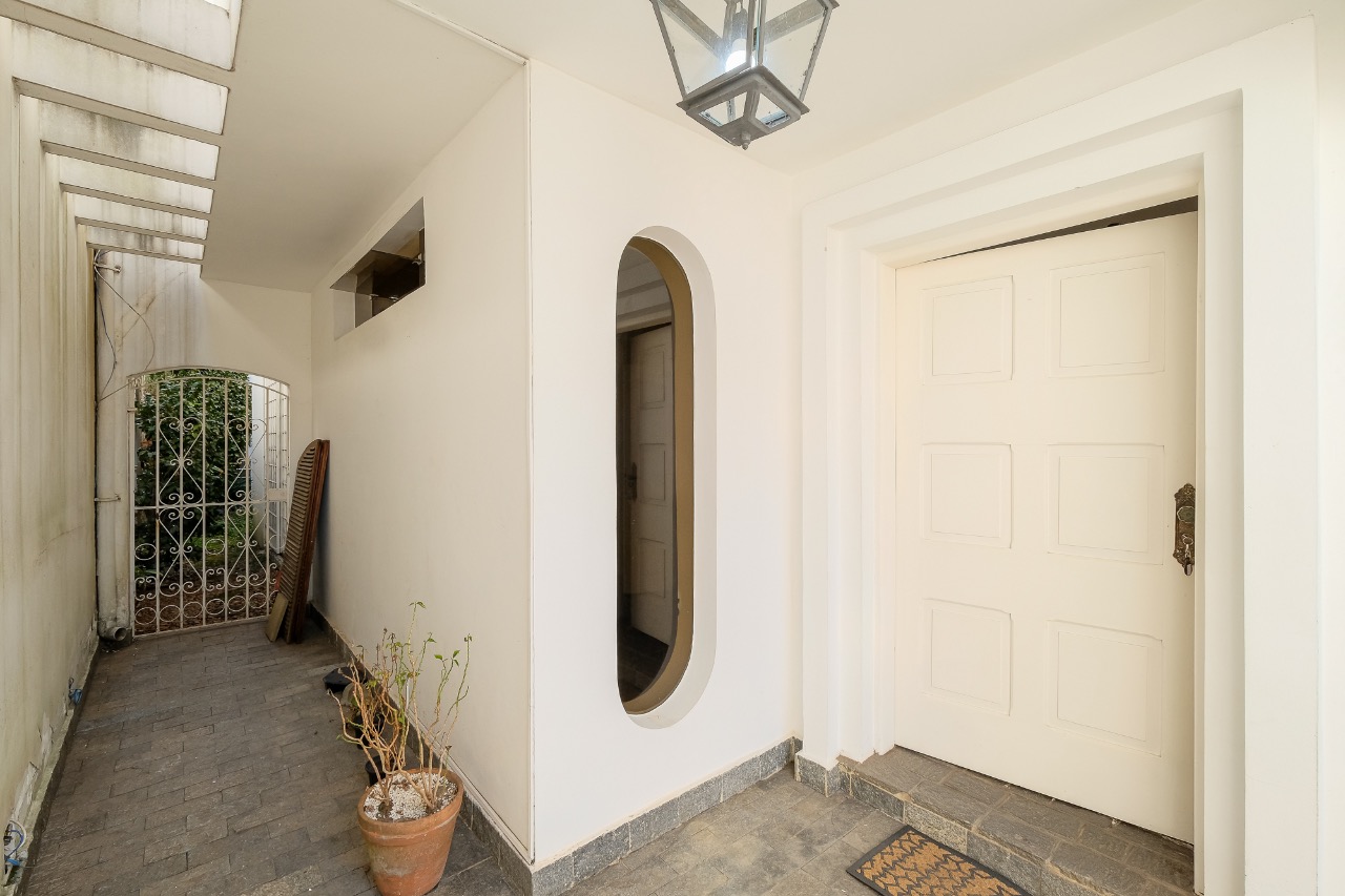 Casa para locação em Jardim Luzitânia
