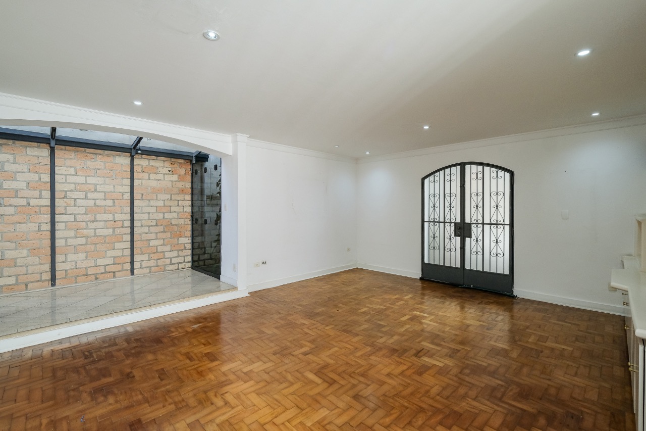 Casa para locação em Jardim Luzitânia