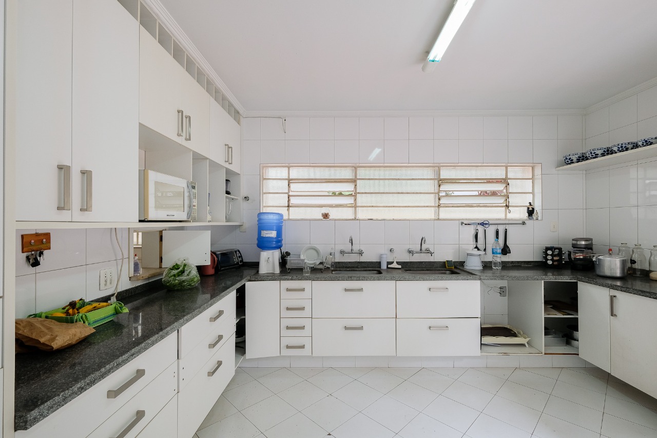 Casa para venda em Jardim Luzitânia