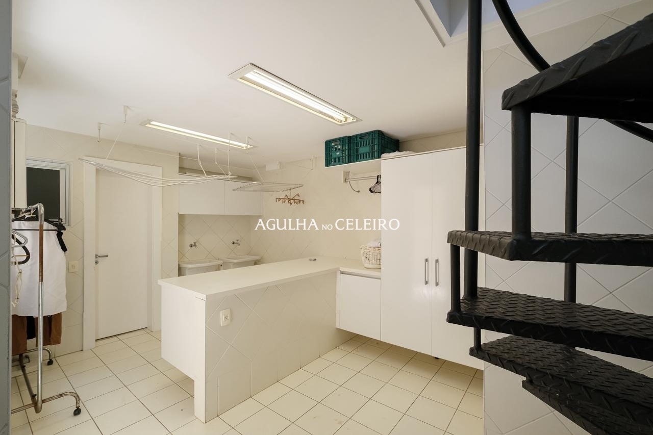 Casa Em Condomínio para venda em Jardim Luzitânia