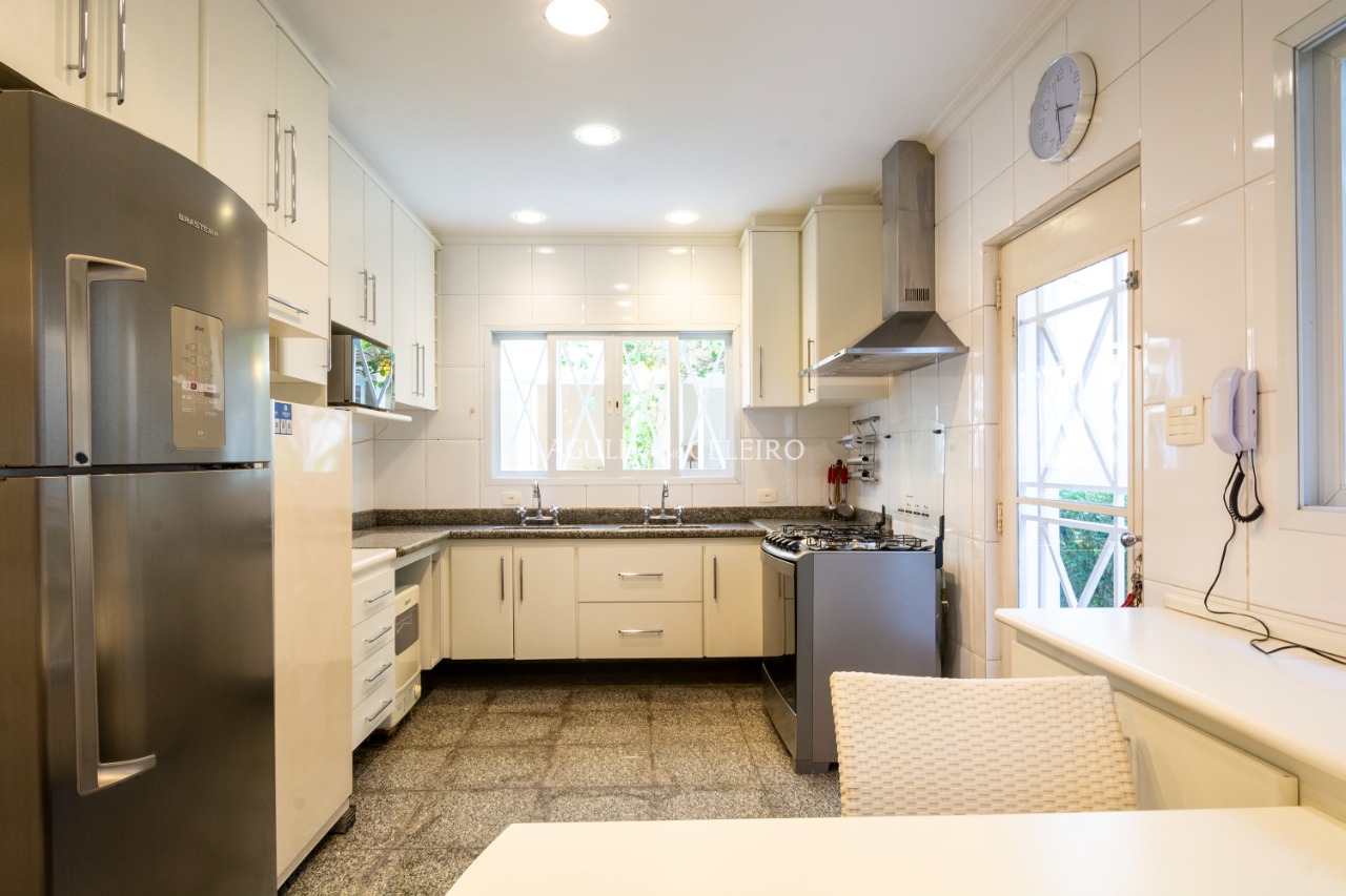 Casa para venda em Jardim Luzitânia