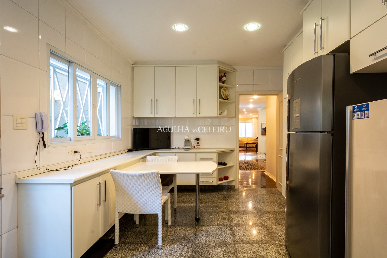 Casa para venda em Jardim Luzitânia