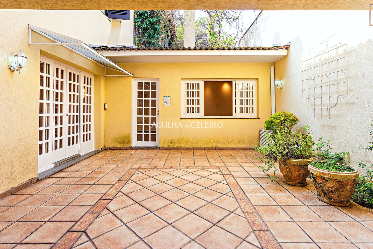 Casa para venda em Jardim Luzitânia