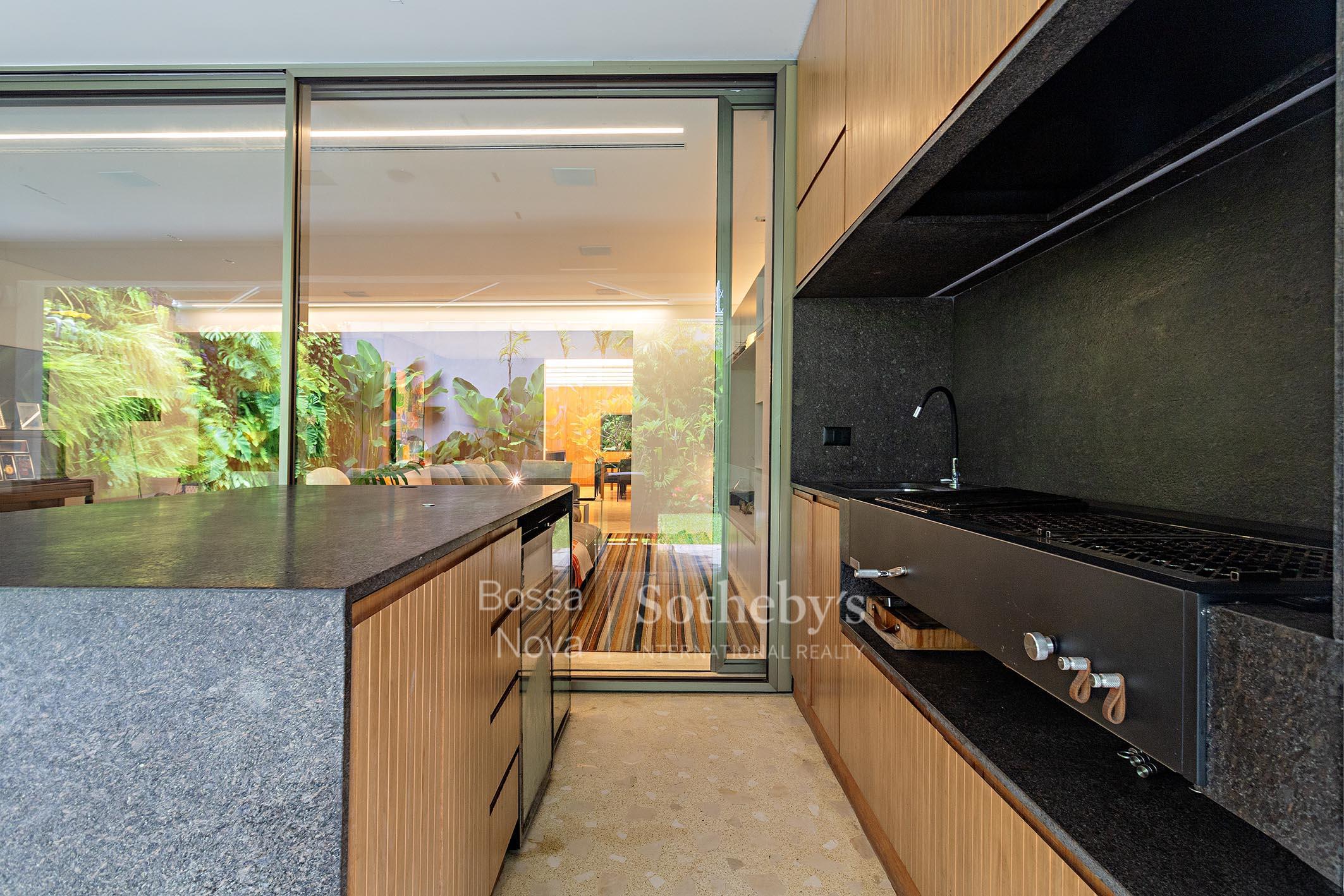 Casa para venda em Jardim Luzitânia