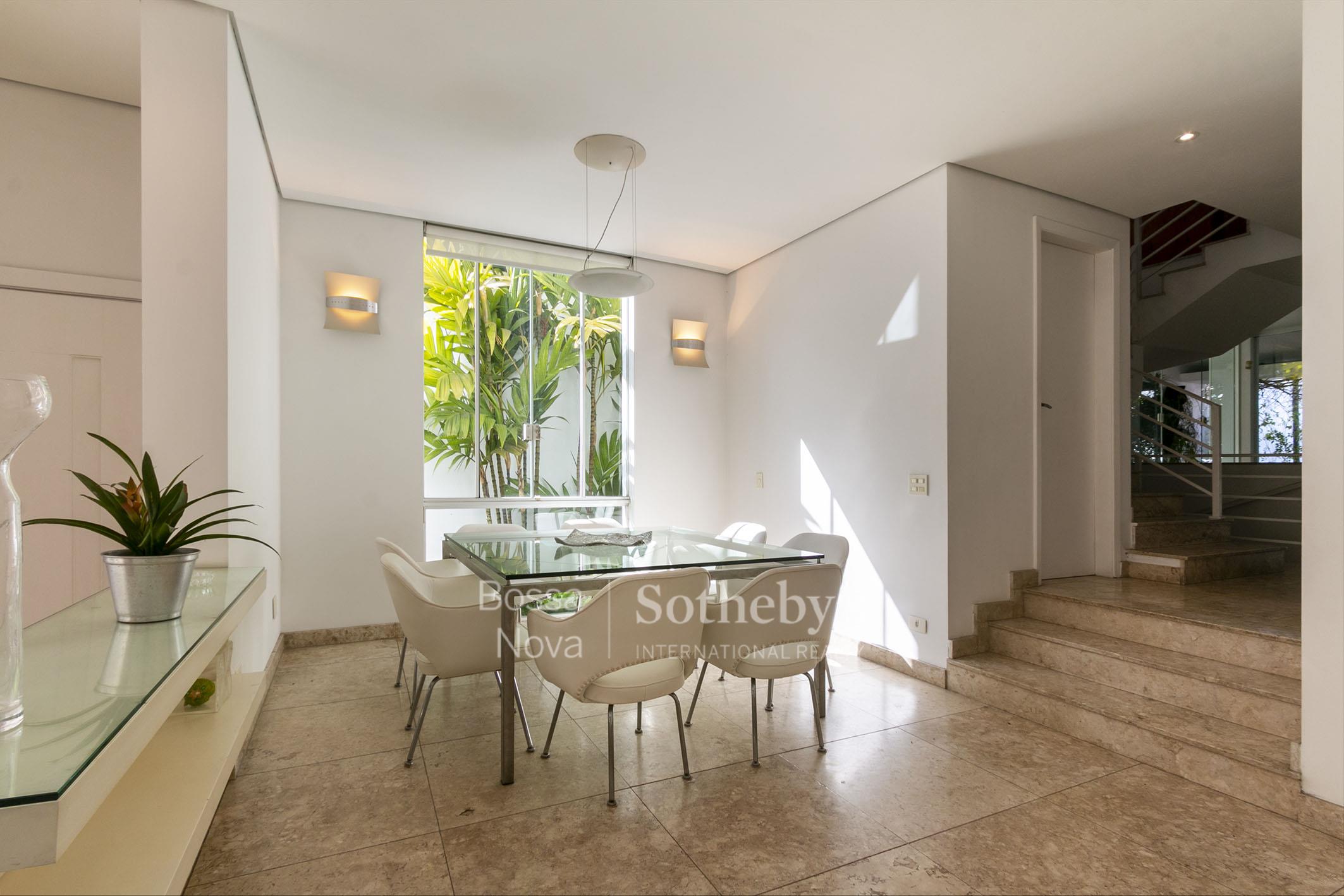 Casa para venda em Alto de Pinheiros