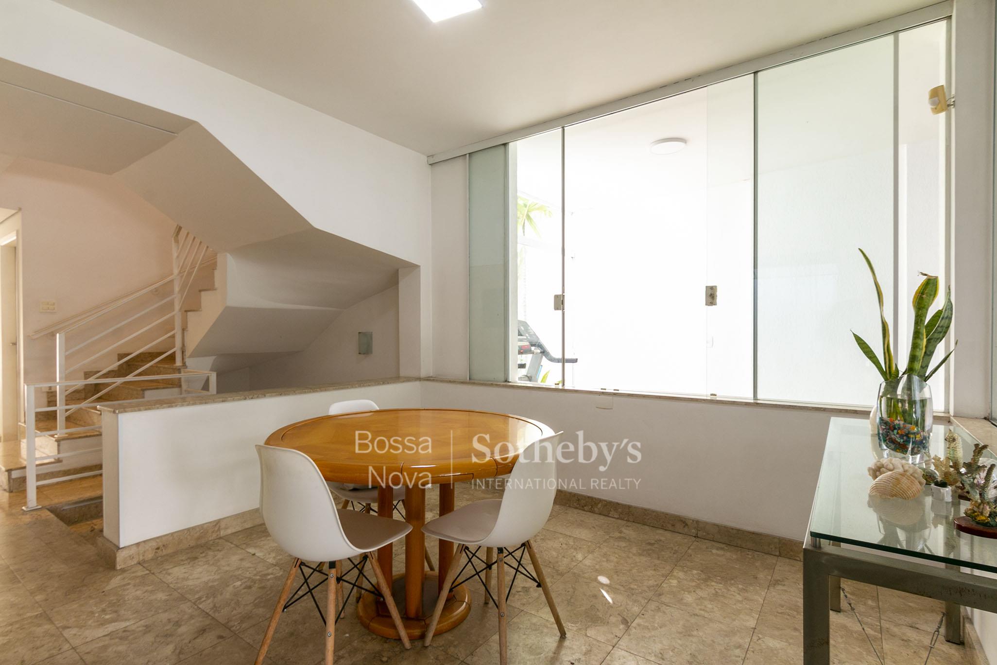 Casa para venda em Alto de Pinheiros