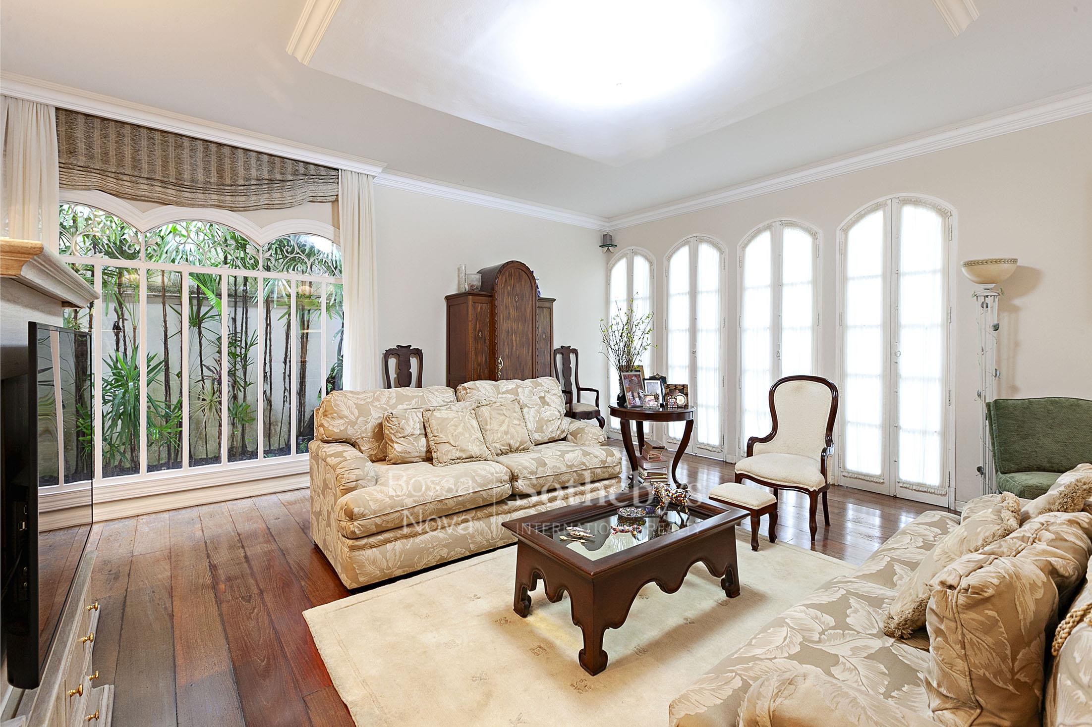 Casa em localização privilegiada próxima ao Parque Ibirapuera