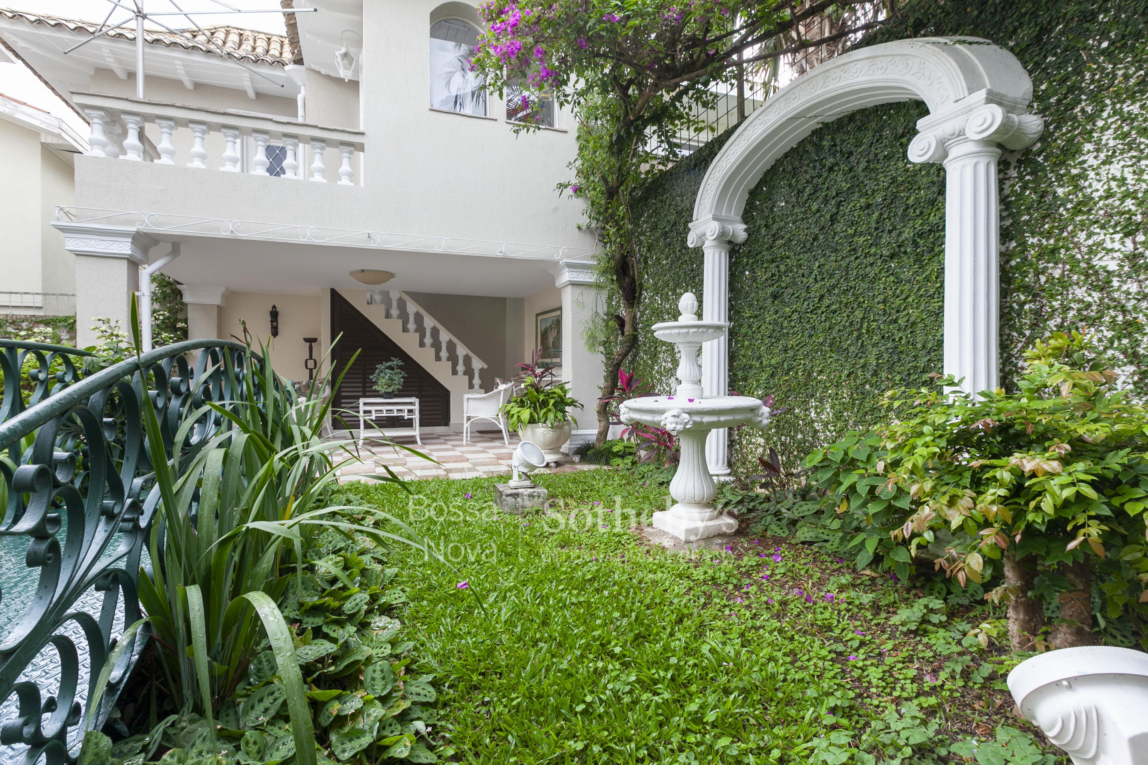Casa para venda em Jardim Luzitânia