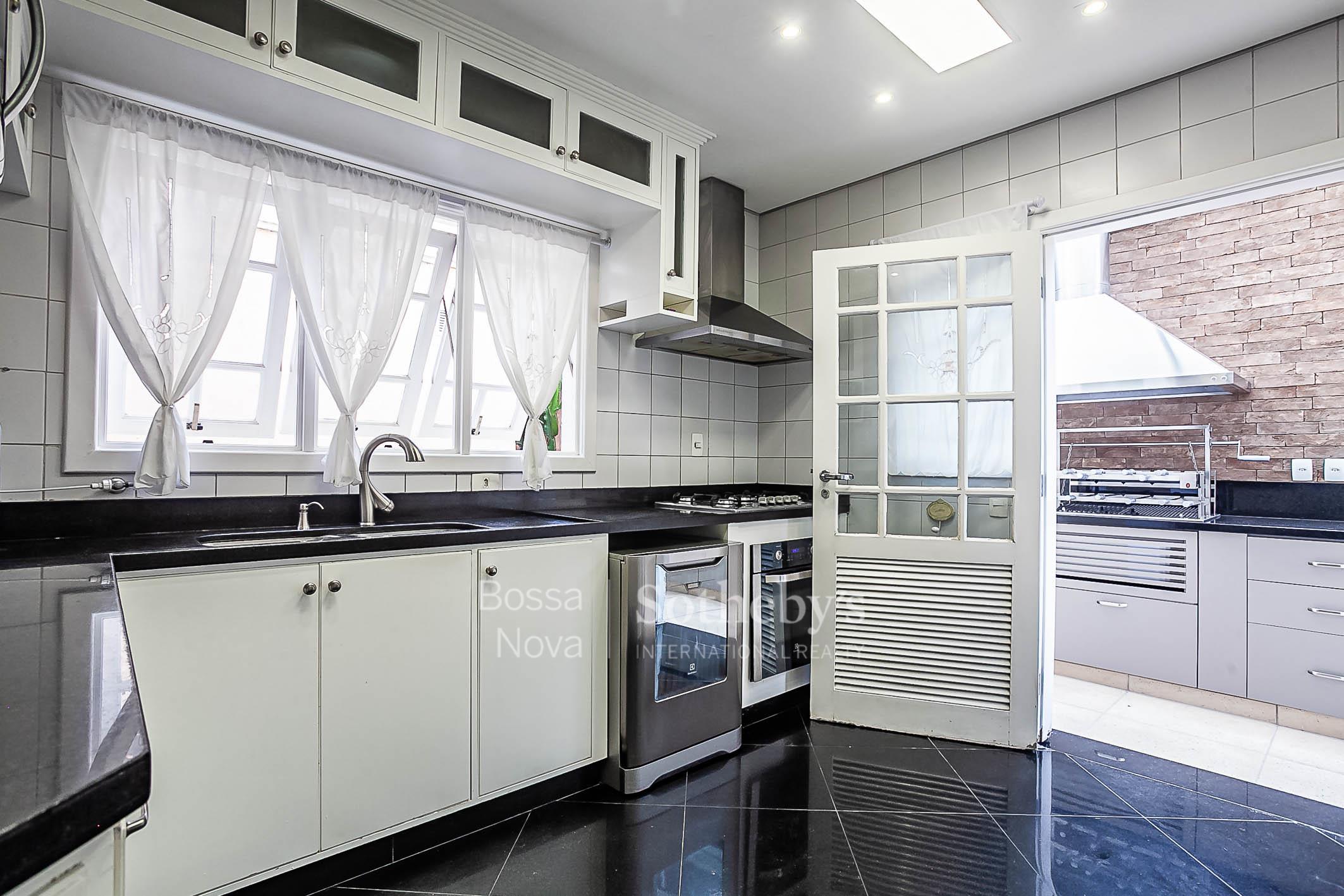Casa Em Condomínio para venda em Jardim Guedala