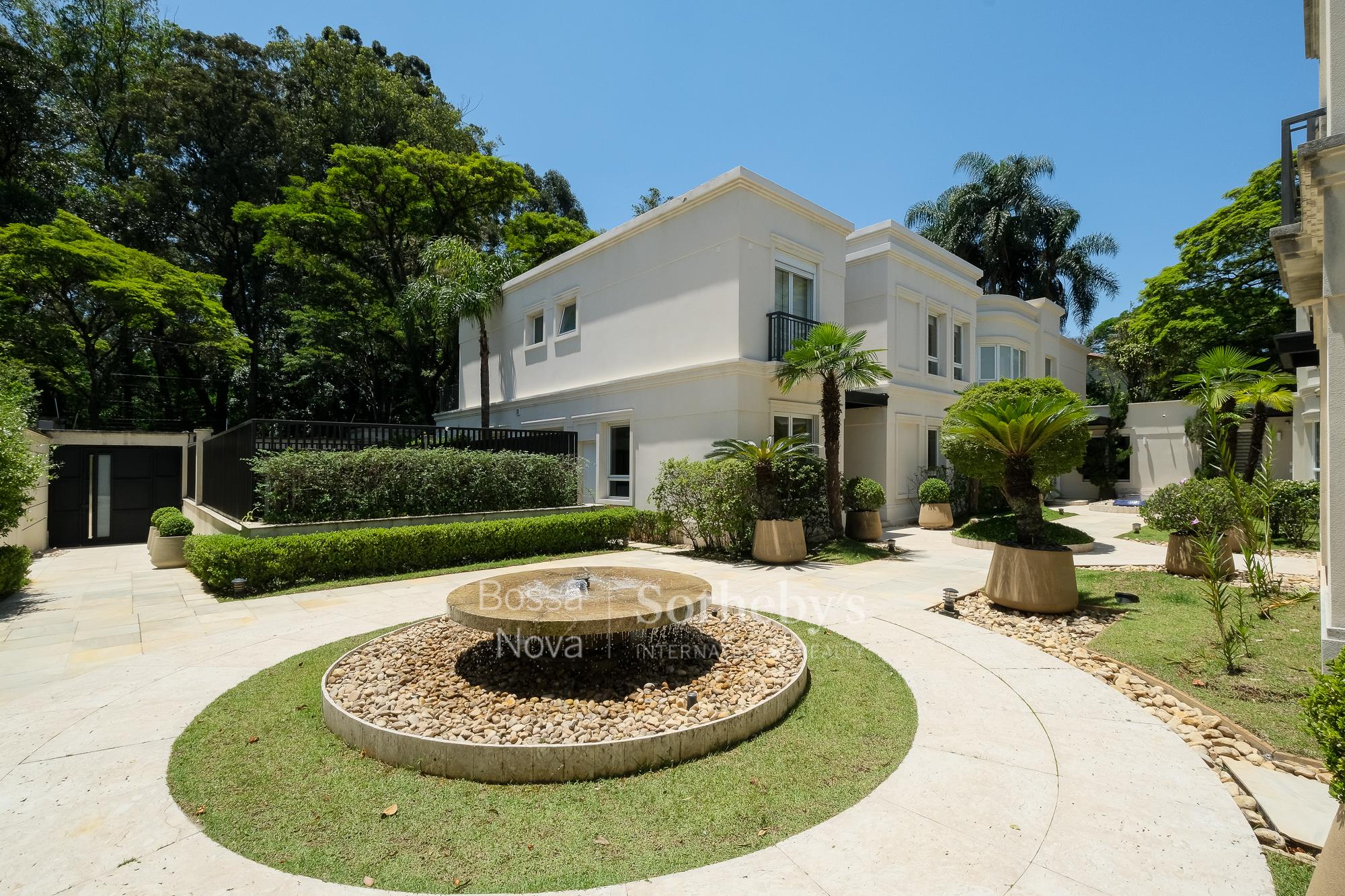 Casa Em Condomínio para venda em Jardim Luzitânia