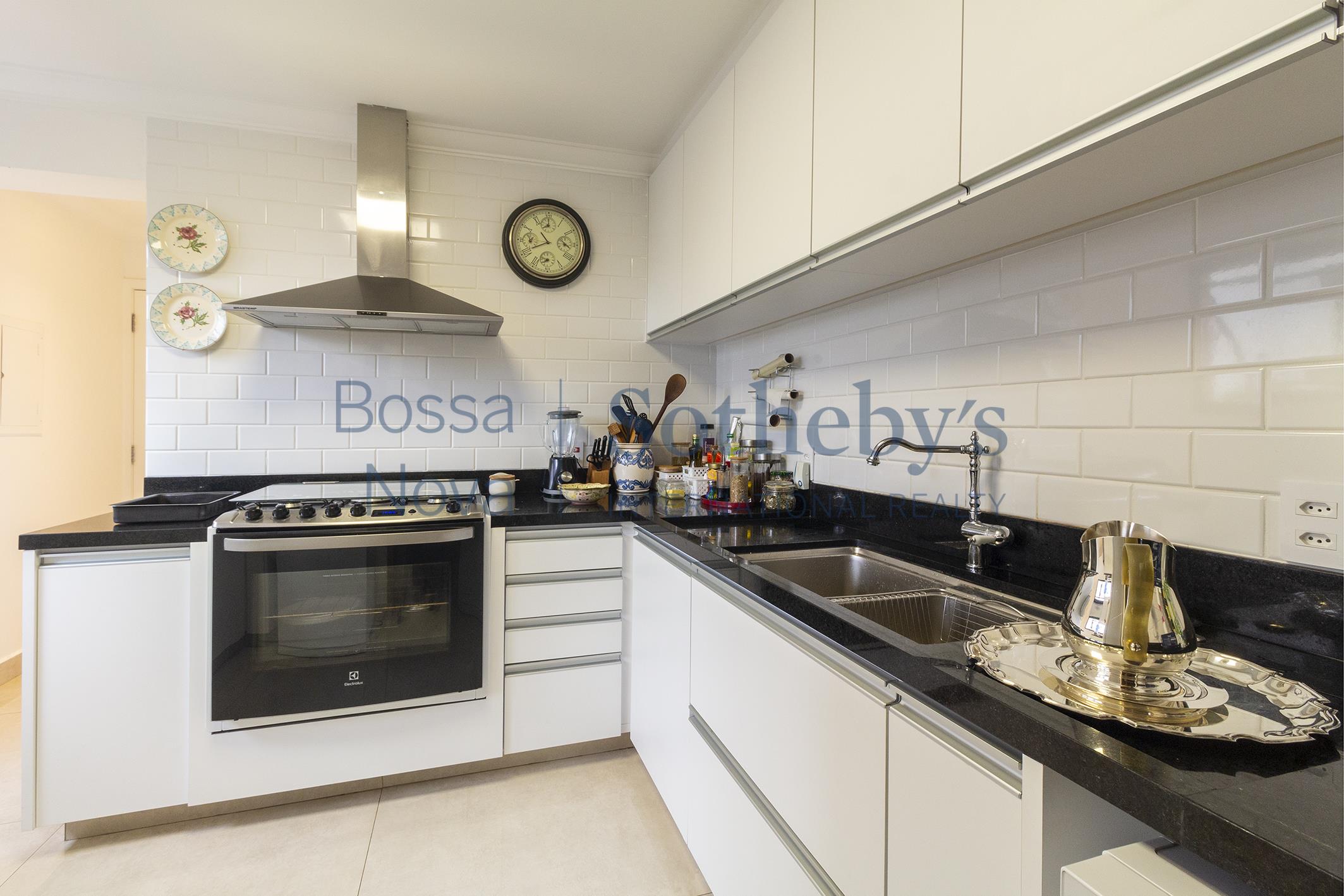 Apartamento para venda em Real Parque