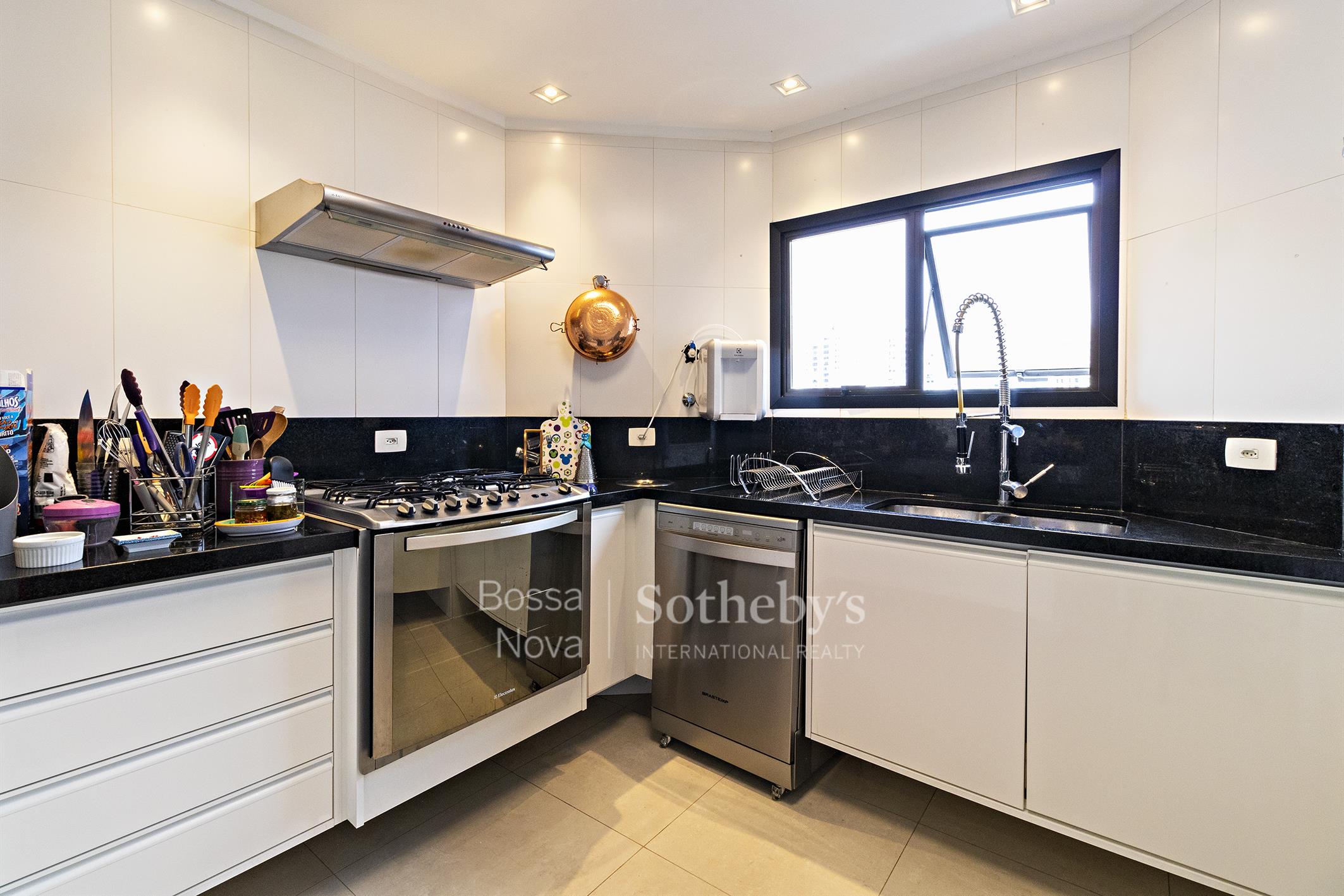 Apartamento para venda em Real Parque