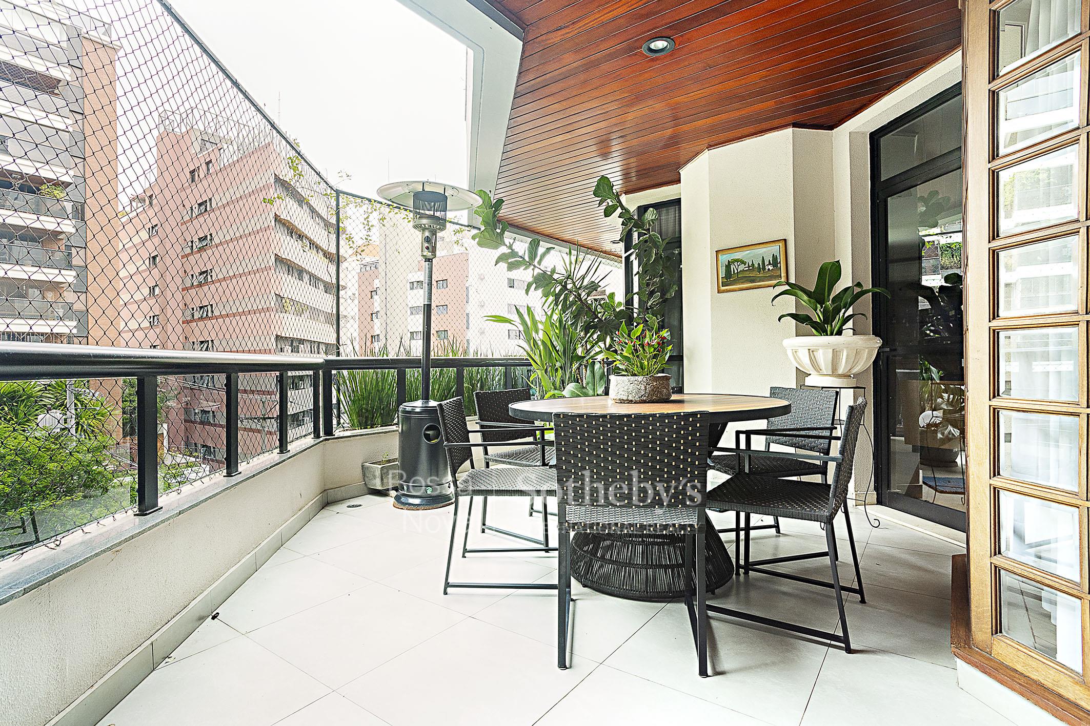 Apartamento para venda em Real Parque