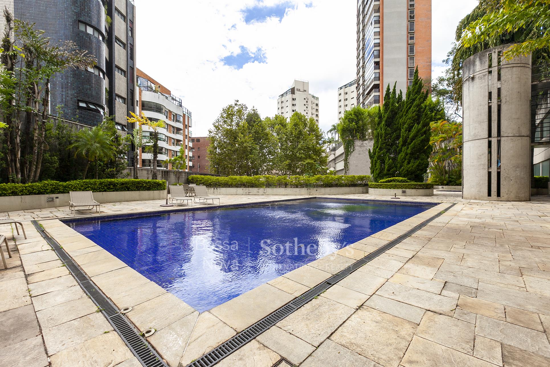 Apartamento para venda em Real Parque